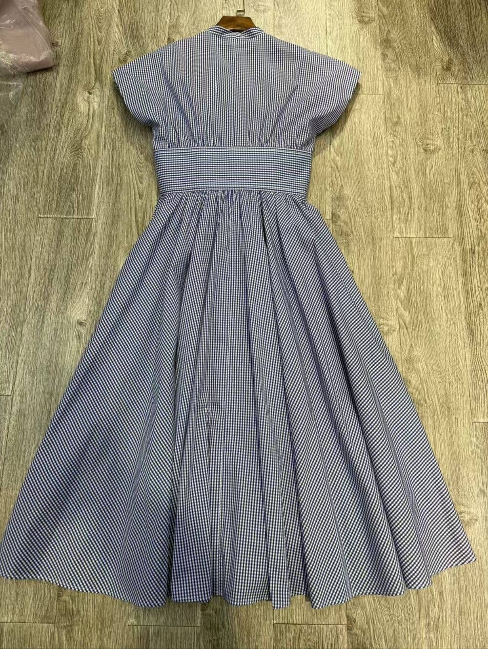 Alexis Riviera Dress - Picture 4 of 7